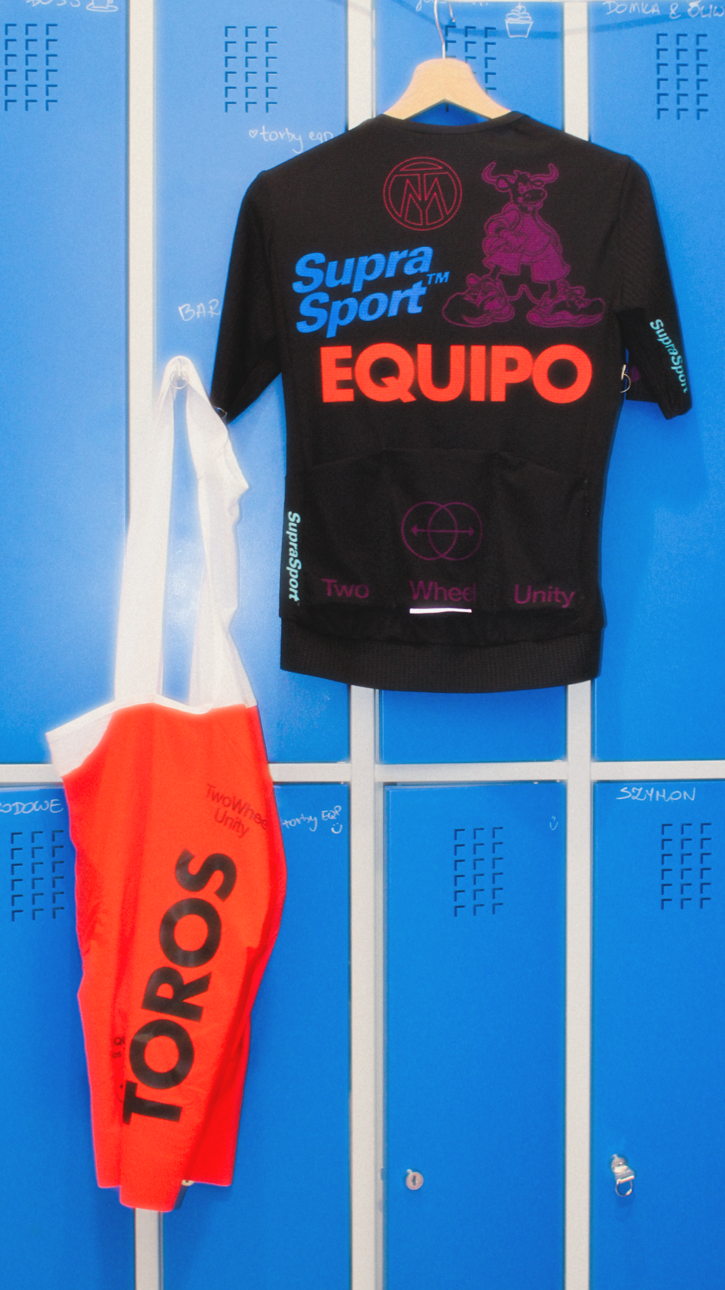 CULLOTE NARANJA BIB SHORTS